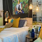 Uroczy Art Marina Z Widokiem Na Rzeke I Bezplatnym Parkingiem Wrocław
