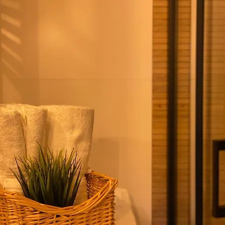 Uroczy Art Marina Z Widokiem Na Rzeke I Bezplatnym Parkingiem Appartement