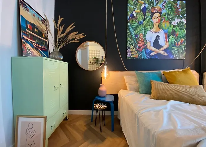 Uroczy Art Marina Z Widokiem Na Rzeke I Bezplatnym Parkingiem 公寓 *